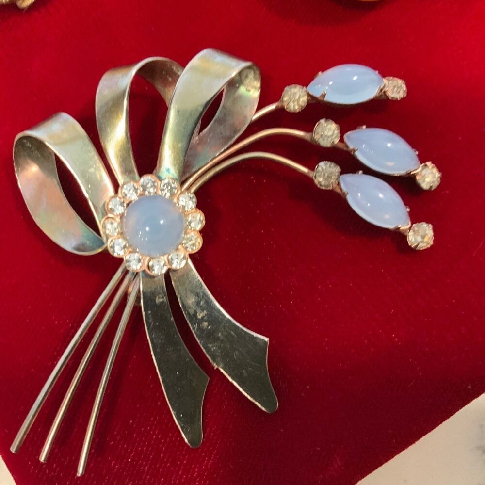 Vintage Brooch